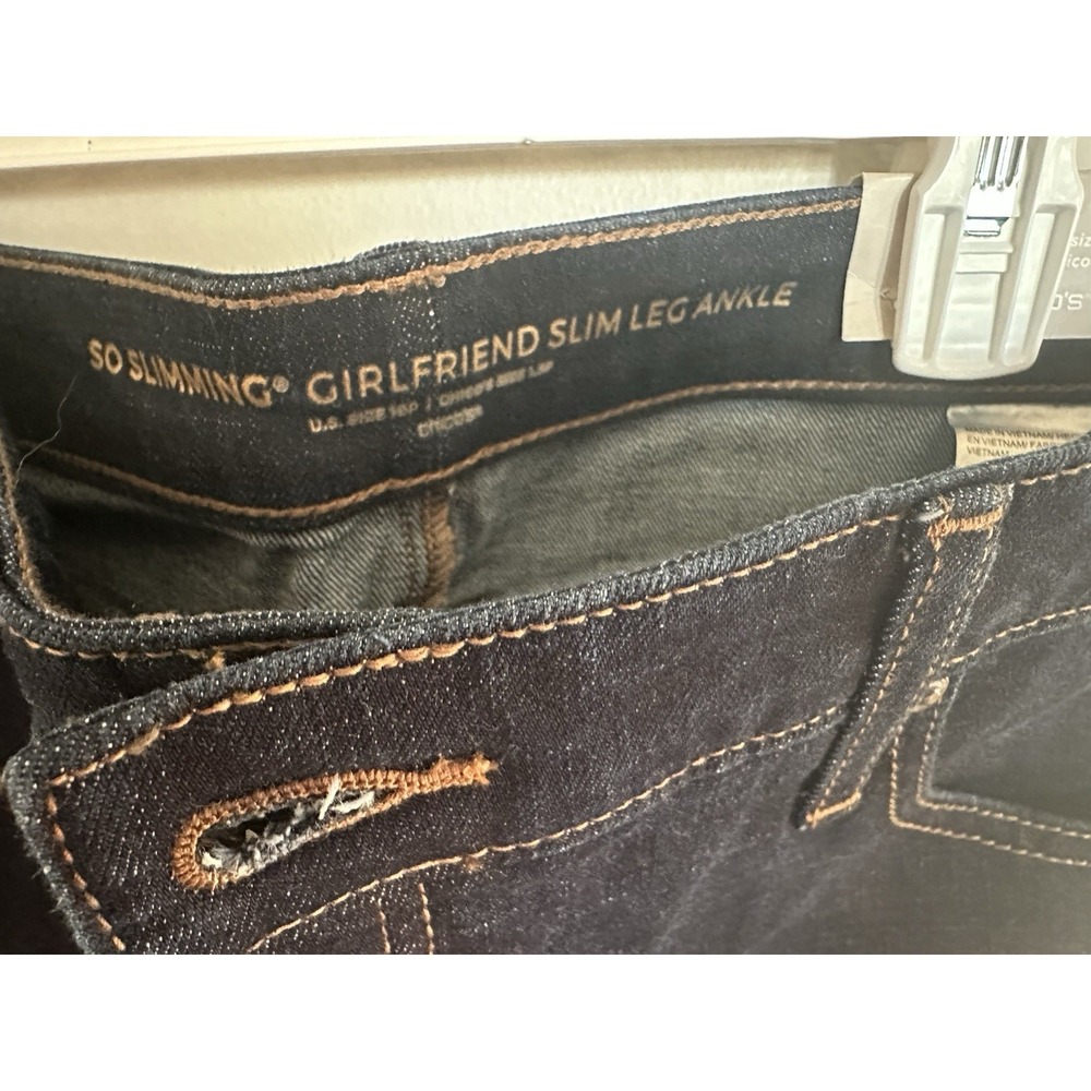 Chico's So Slimming Girlfriend Slim Ankle Jeans Womens 10P Dark Wash Denim NEW - Picture 2 of 5